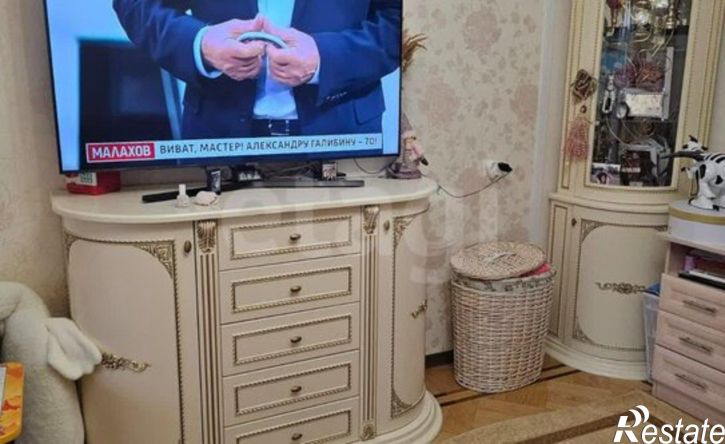 3-комн квартира улица Карла Маркса, 64/7,  д. 64/7