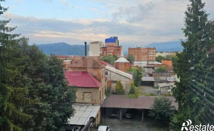 3-комн квартира улица Карла Маркса, 64/7,  д. 64/7