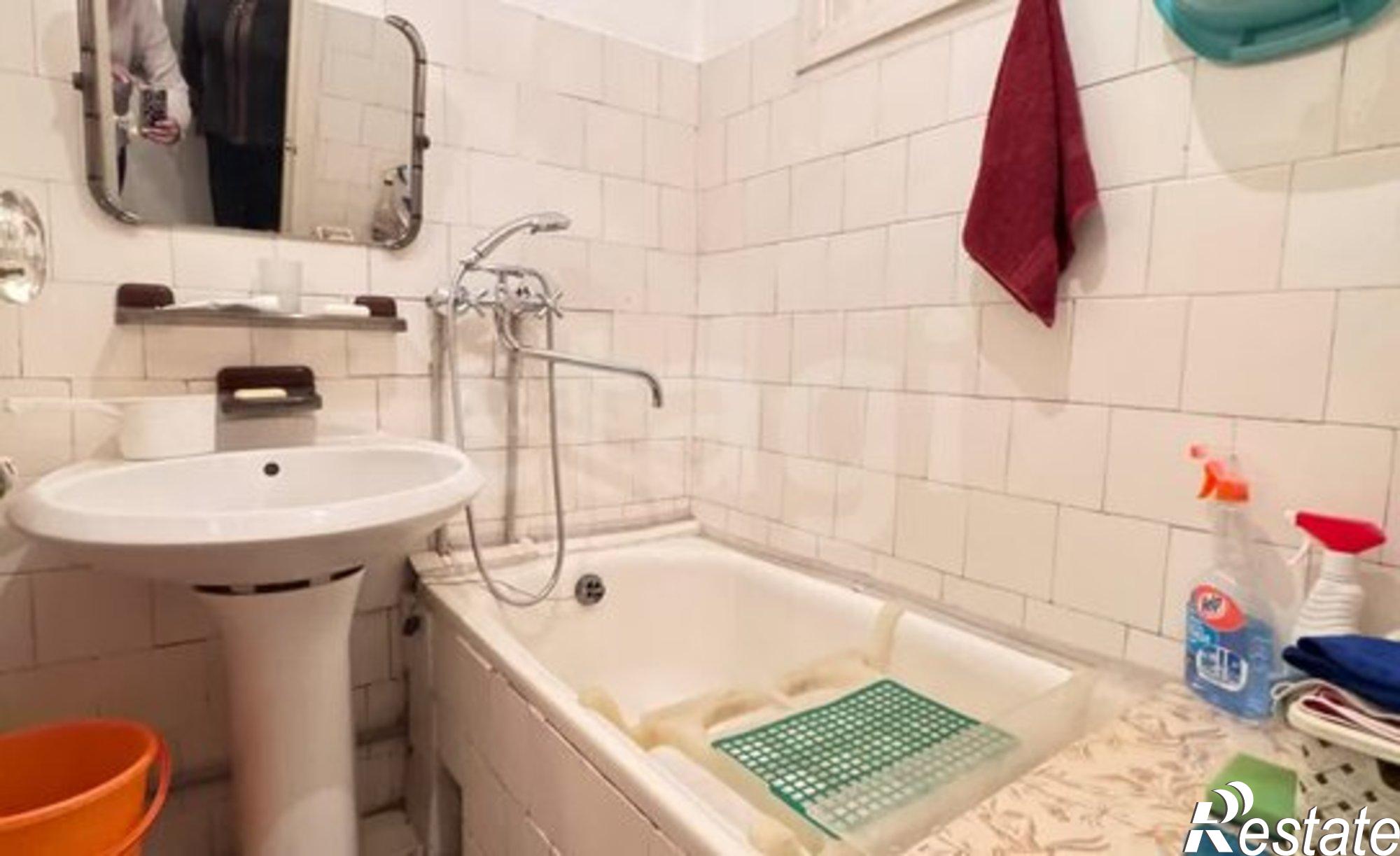 Купить квартиру за 4 490 000 рублей на пл 50 летия Октября, 4