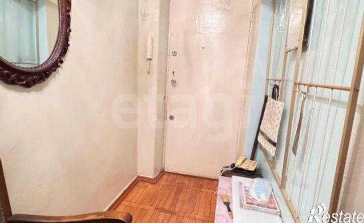 2-комн квартира пл 50 летия Октября, 4,  д. 4