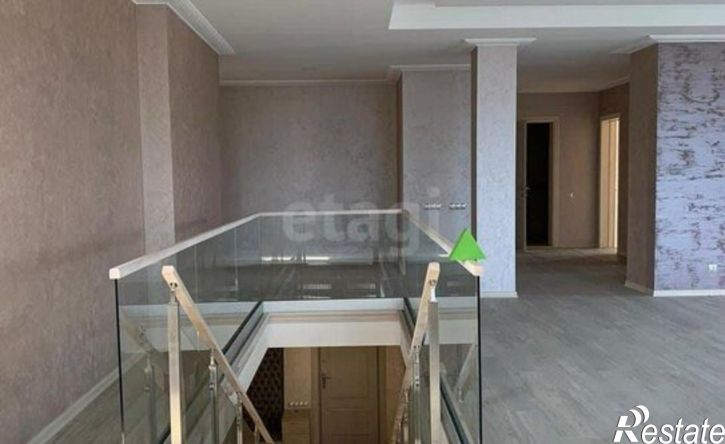 4-комн квартира проспект Доватора, 83,  д. 83