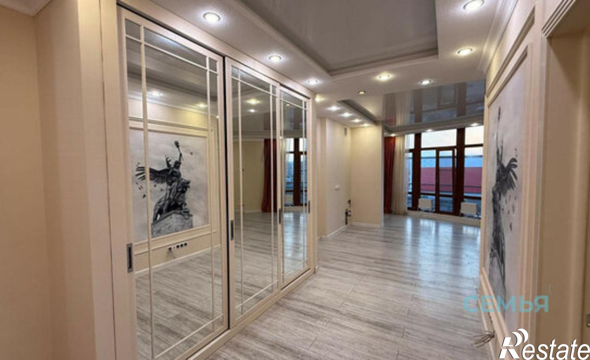 Купить квартиру за 9 900 000 рублей на Первомайская улица, 19 к1