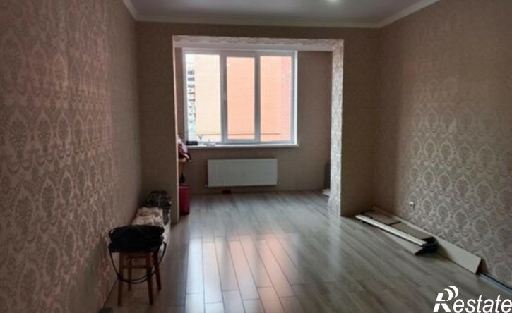 4-комн квартира улица Курсантов-Кировцев, 13В,  д. 13В