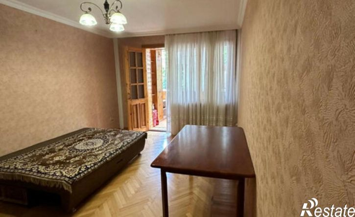 3-комн квартира улица Черняховского, 29/2,  д. 29/2