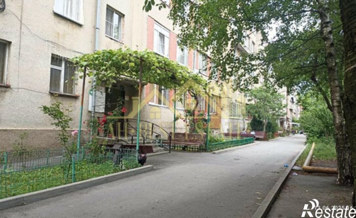 3-комн квартира улица Братьев Щукиных, 61/4,  д. 61/4