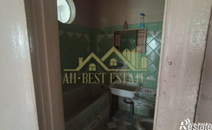 3-комн квартира улица Братьев Щукиных, 61/4,  д. 61/4