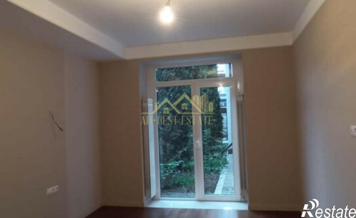 3-комн квартира улица Островского, 3,  д. 3