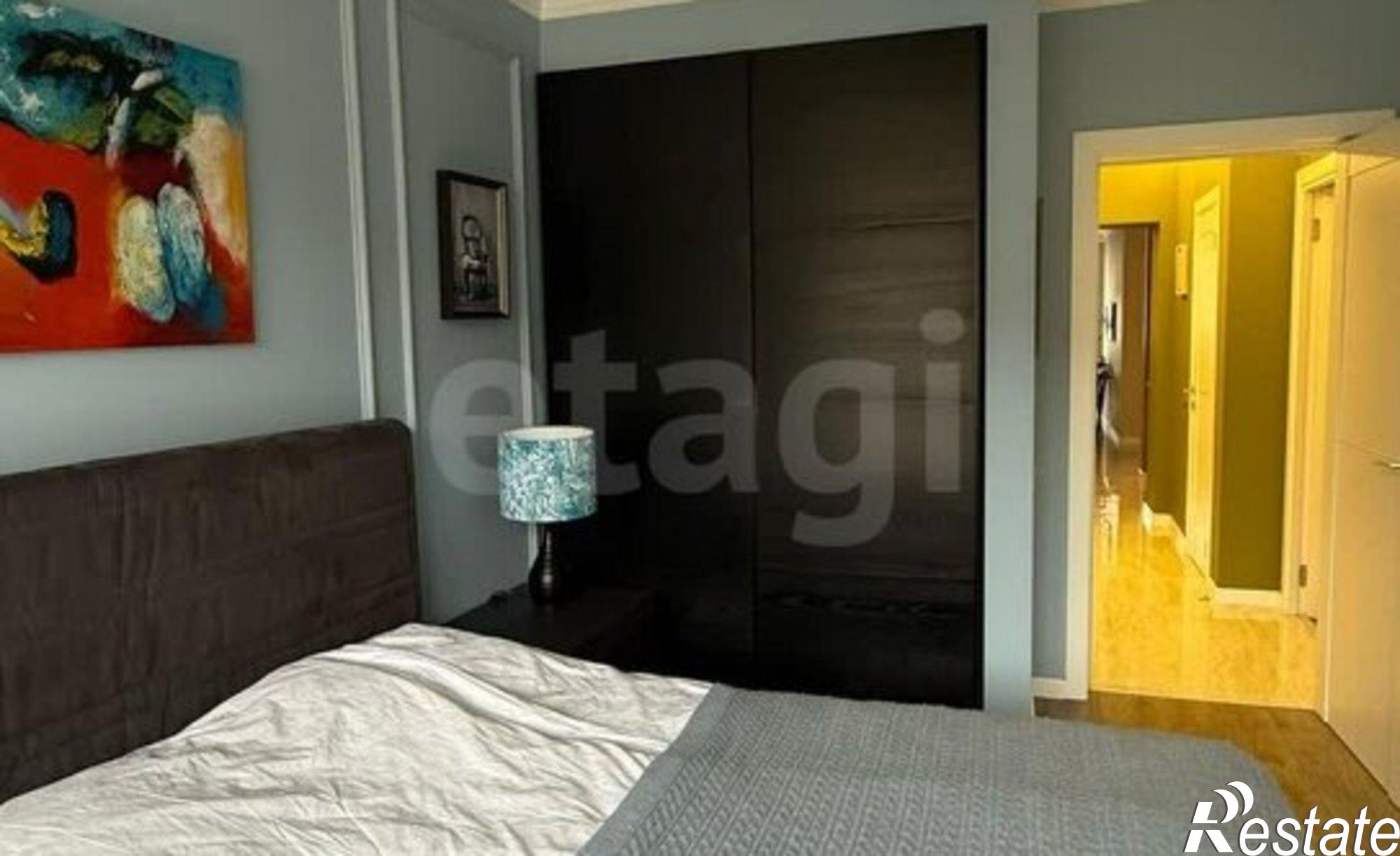 Купить квартиру за 12 500 000 рублей на улица Шамиля Джикаева, 7