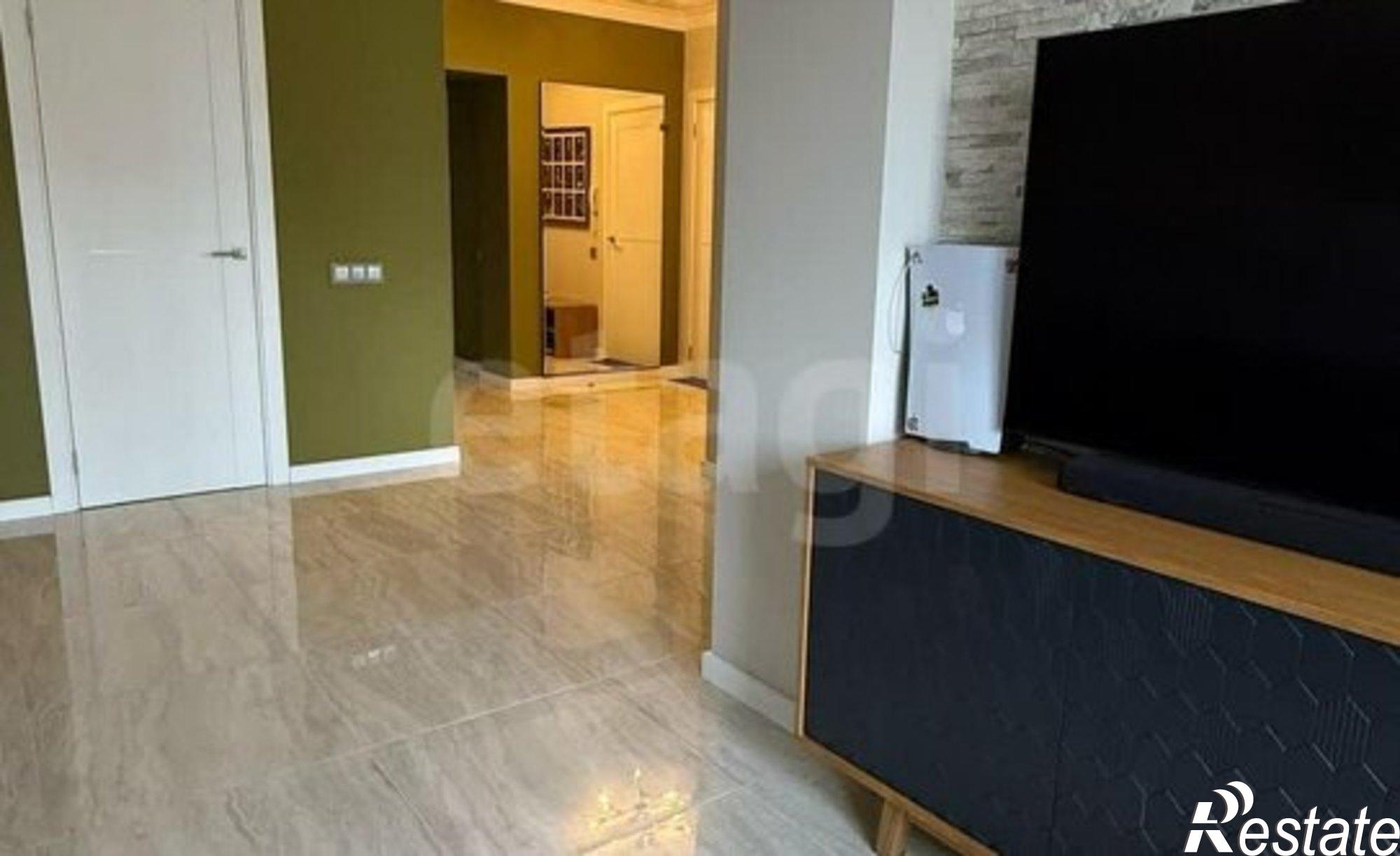 Купить квартиру за 12 500 000 рублей на улица Шамиля Джикаева, 7