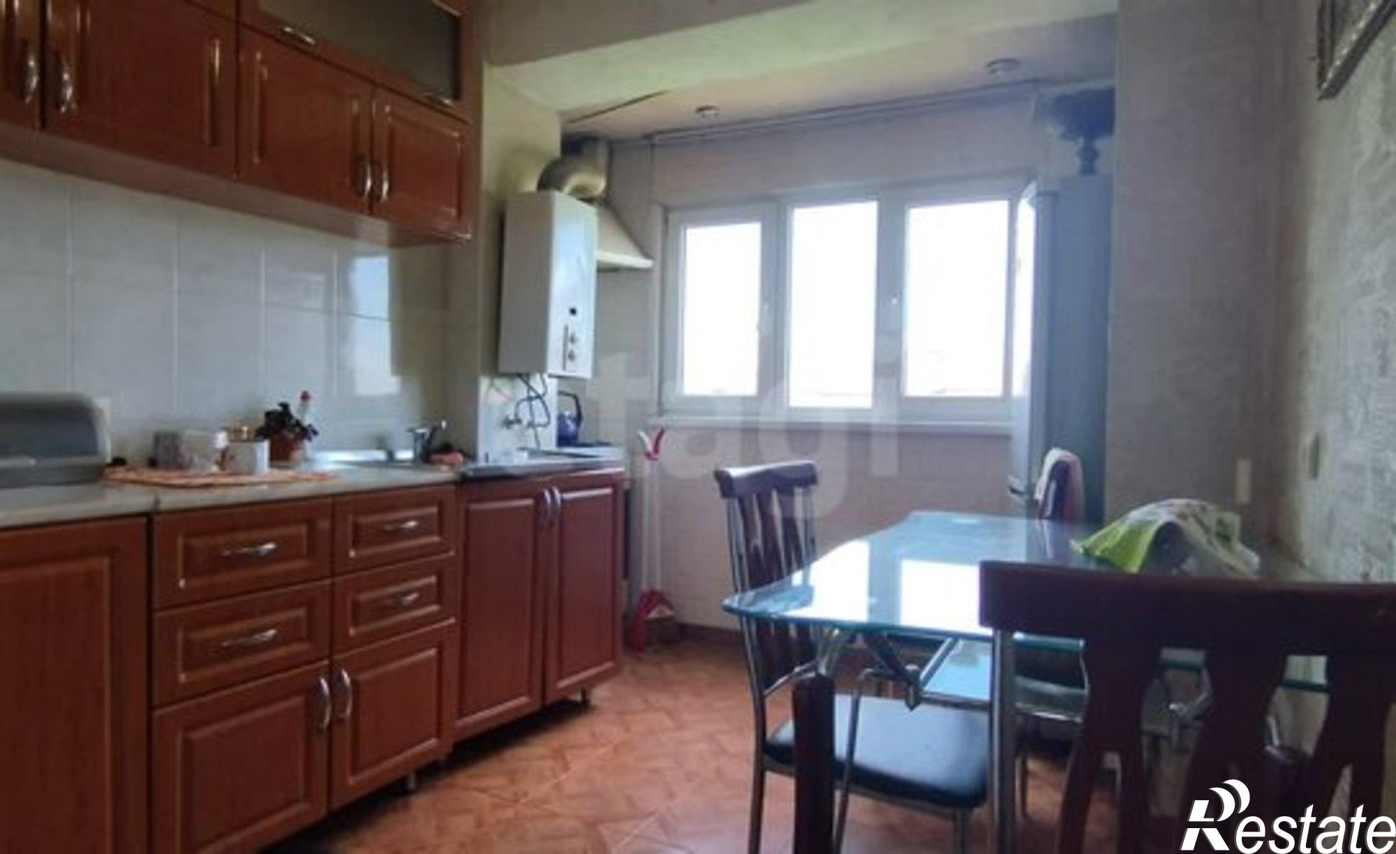 Купить квартиру за 4 800 000 рублей на ул Леонова, 9 1