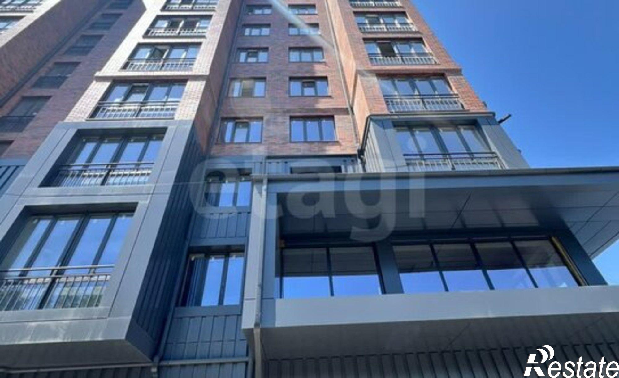 Купить квартиру за 8 576 000 рублей на Кырджалийская улица, 16А