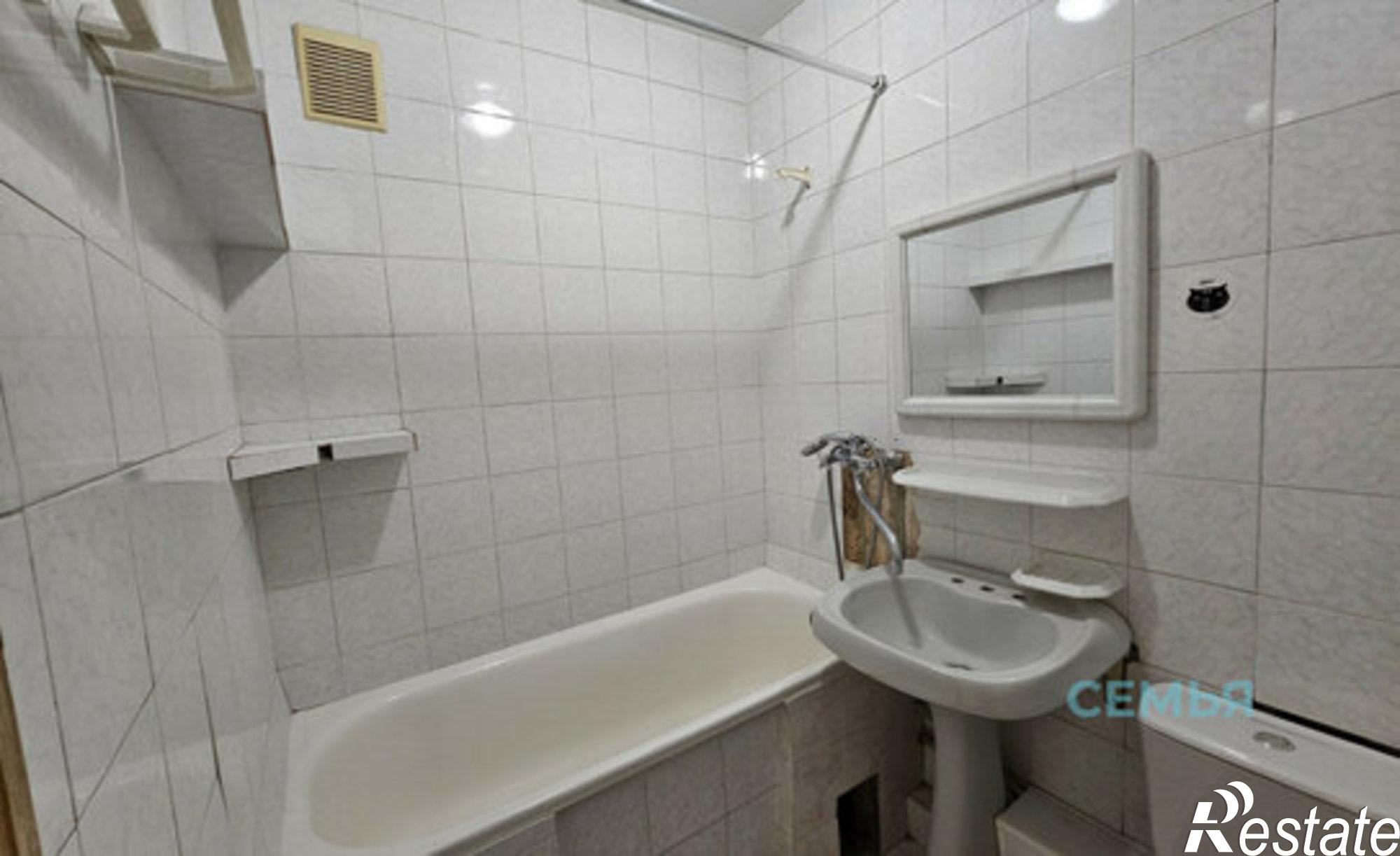 Купить квартиру за 3 350 000 рублей на Республика Северная Осетия — Алания, улица Кутузова, 80