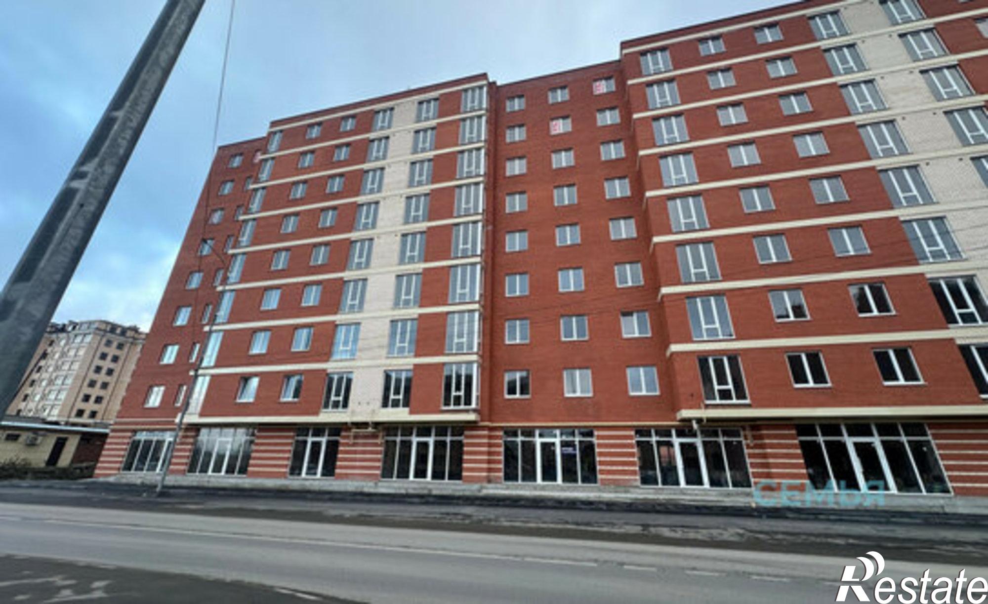 Купить квартиру за 3 568 000 рублей на улица Курсантов-Кировцев, 27