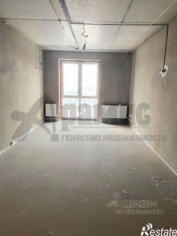 3-комн квартира улица Шамиля Джикаева, 4,  д. 4