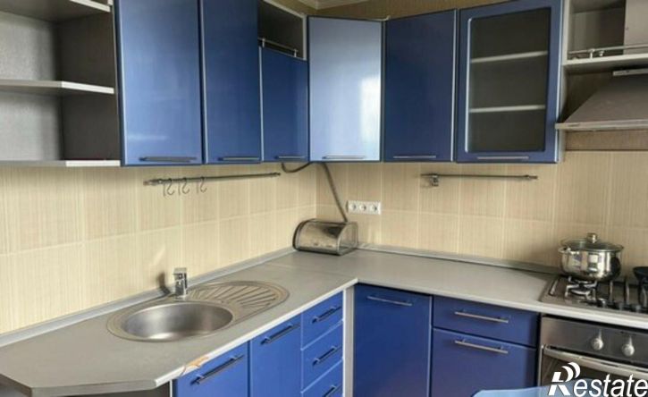 3-комн квартира улица Ватутина, 40А/1А,  д. 40А/1А