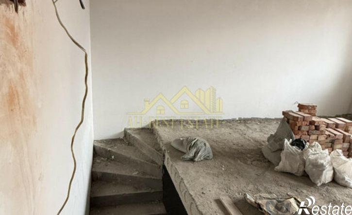 3-комн квартира улица Минина, 8А,  д. 8А