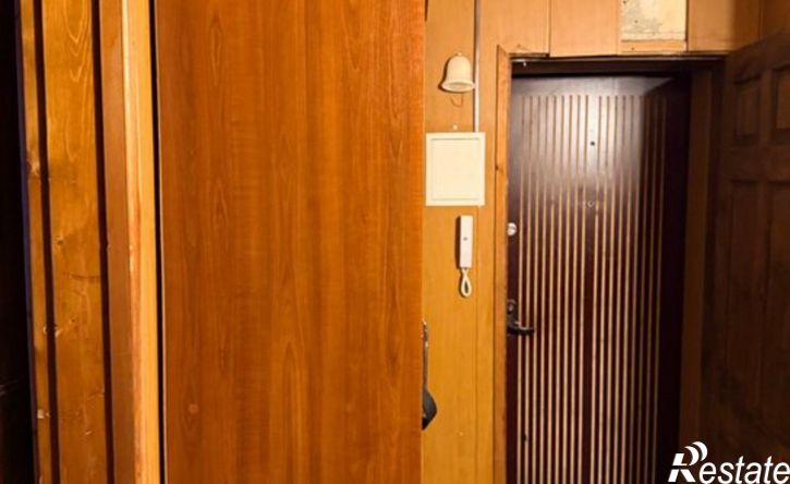 3-комн квартира улица Цоколаева, 10/1,  д. 10/1
