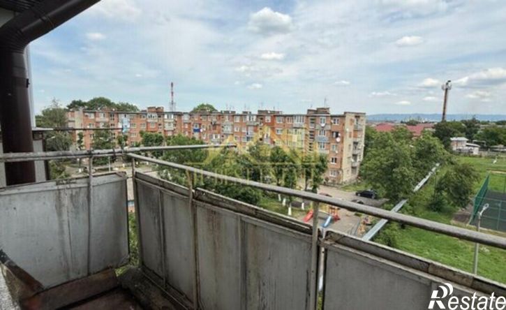 1-комн квартира ул Бзарова, 27/4,  д. 27/4