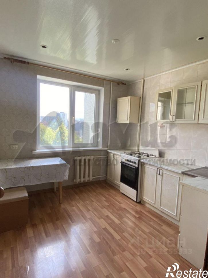 2-комн квартира Весенняя улица, 28,  д. 28