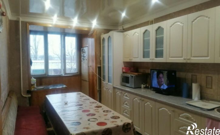 3-комн квартира ул Ушакова, 4,  д. 4