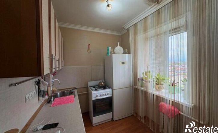 4-комн квартира пр-кт Коста, 298,  д. 298