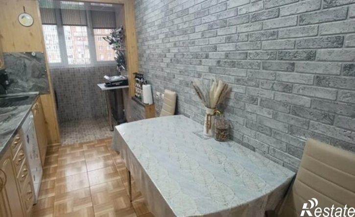 4-комн квартира ул Генерала Дзусова, 30,  д. 30