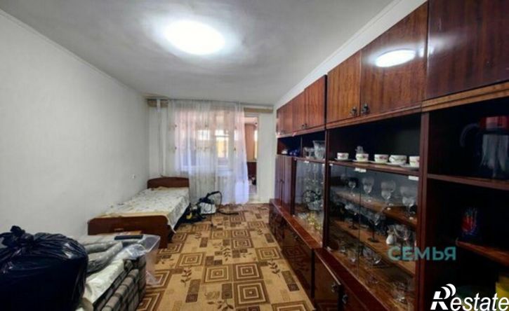 4-комн квартира ул Неведомского, 10,  д. 10