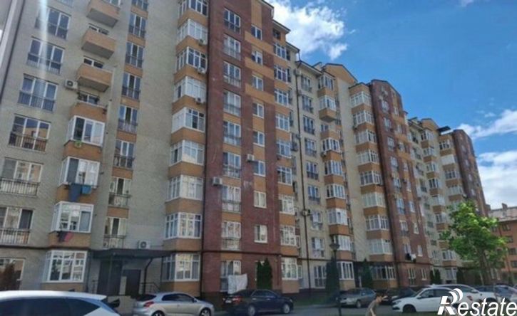 5-комн квартира ул Шамиля Джикаева, 4А,  д. 4А