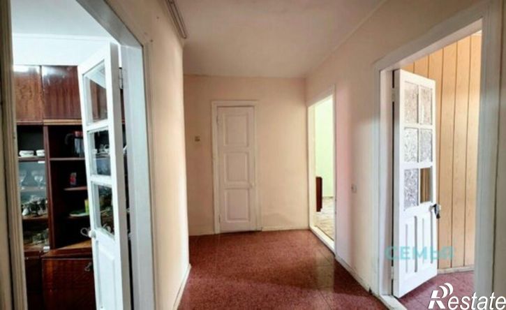 4-комн квартира ул Неведомского, 10,  д. 10