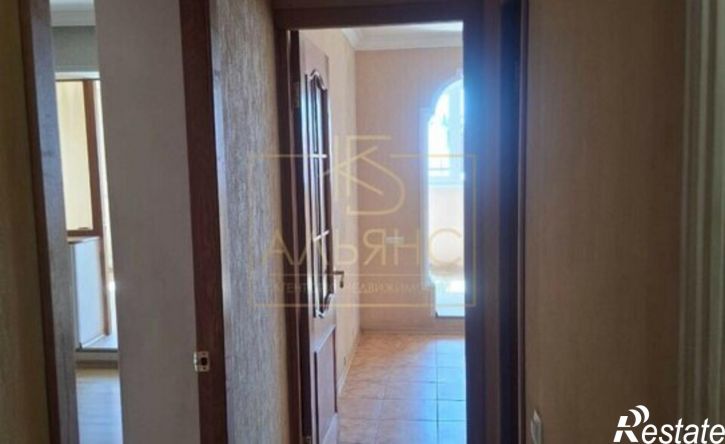 2-комн квартира ул 8 Марта, 19,  д. 19