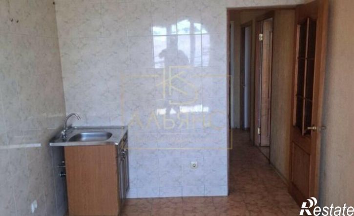 2-комн квартира ул 8 Марта, 19,  д. 19