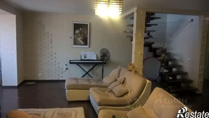 4-комн квартира ул Весенняя, 28,  д. 28