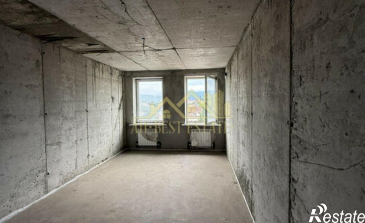 2-комн квартира ул Гадиева, 56,  д. 56