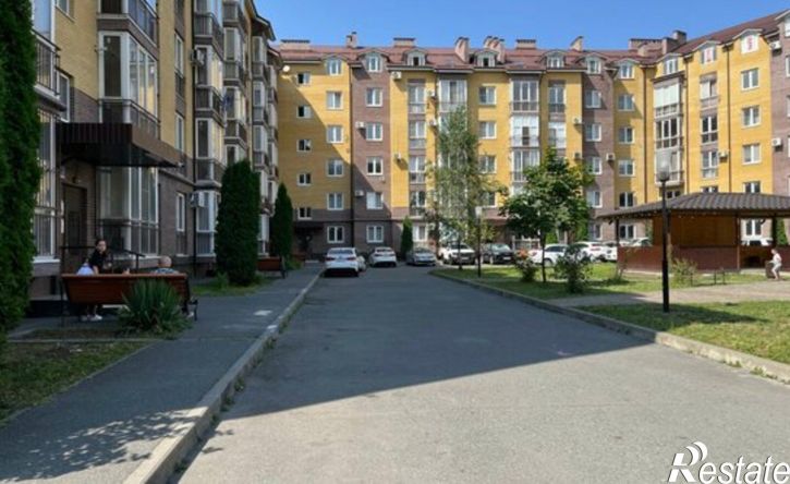 1-комн квартира ул Шамиля Джикаева, 10,  д. 10