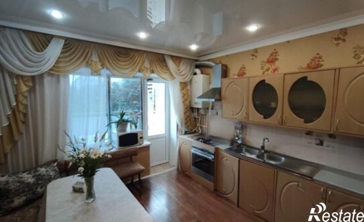 3-комн квартира ул Кутузова, 72а,  д. 72а