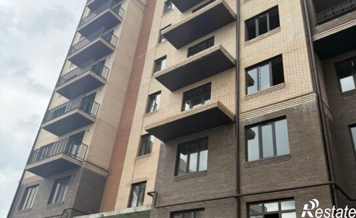 2-комн квартира ул Мамсурова Хаджи, 87,  д. 87