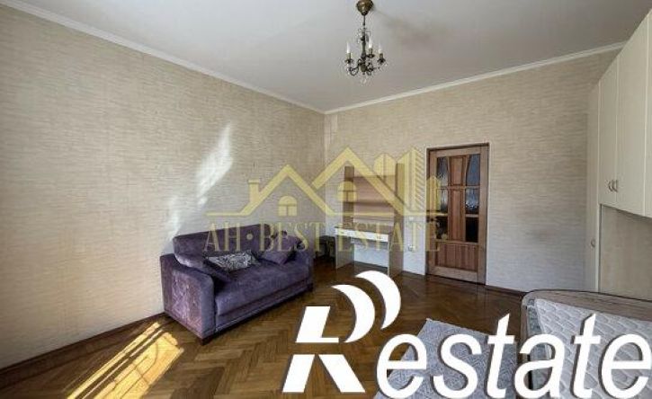 3-комн квартира улица Церетели, 11,  д. 11