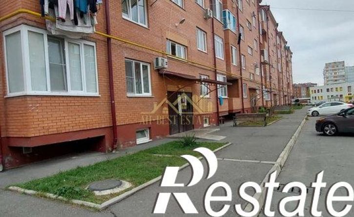 2-комн квартира улица Цоколаева, 38,  д. 38