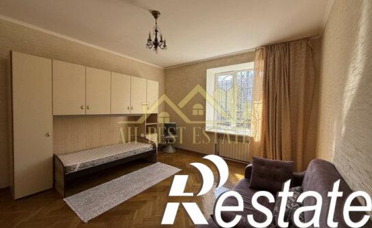 3-комн квартира улица Церетели, 11,  д. 11