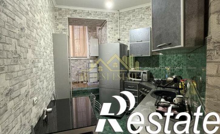 3-комн квартира улица Церетели, 11,  д. 11
