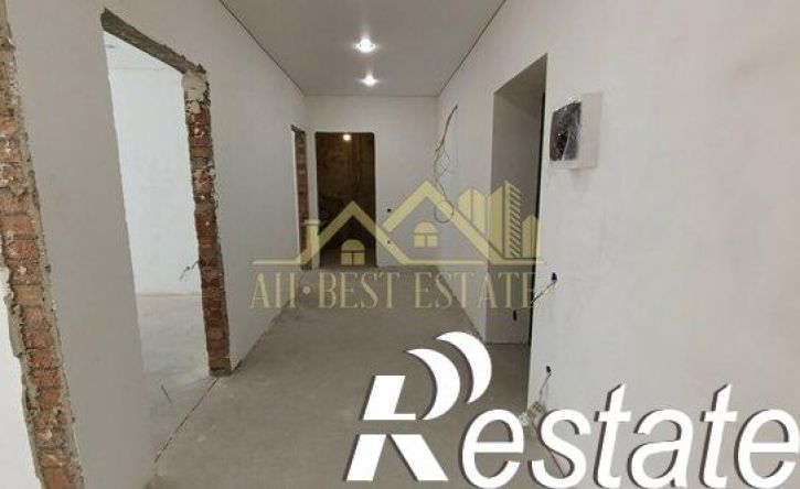 2-комн квартира Весенняя улица, 21М,  д. 21М