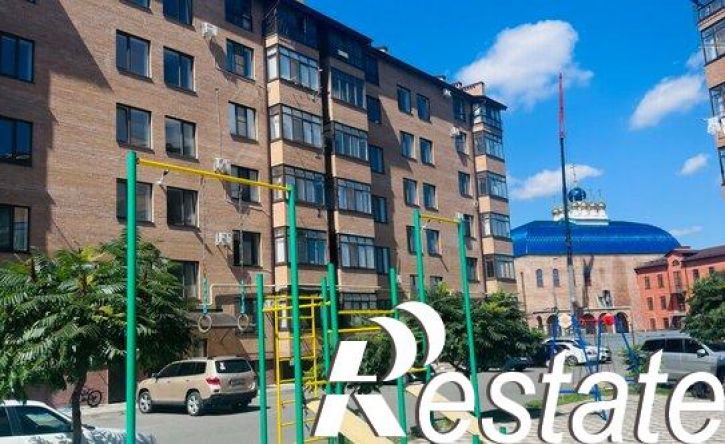 2-комн квартира улица Билара Кабалоева, 12В,  д. 12В