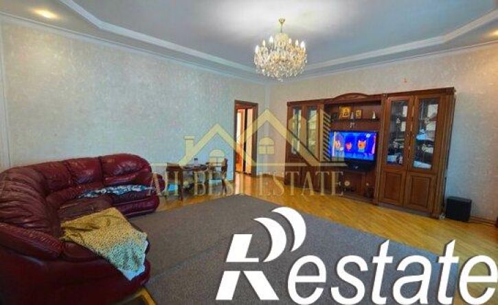 3-комн квартира улица Колка Кесаева, 3,  д. 3