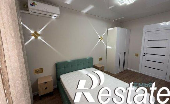 2-комн квартира улица Астана Кесаева, 44В,  д. 44В