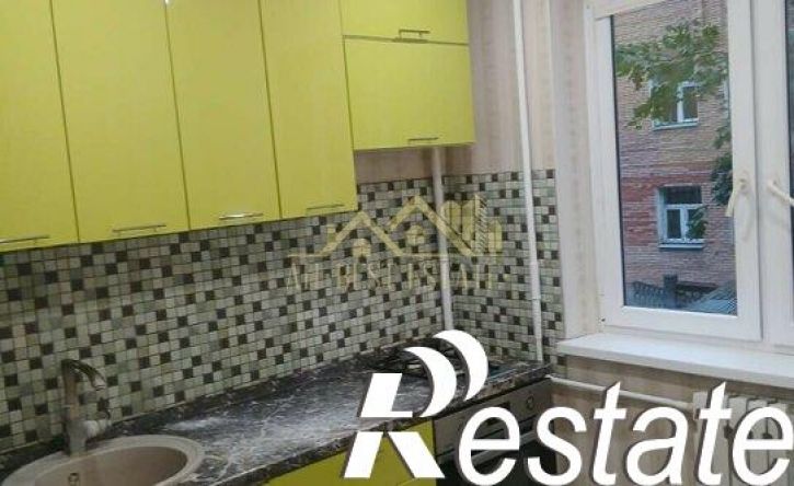 2-комн квартира Автобусный переулок, 10,  д. 10