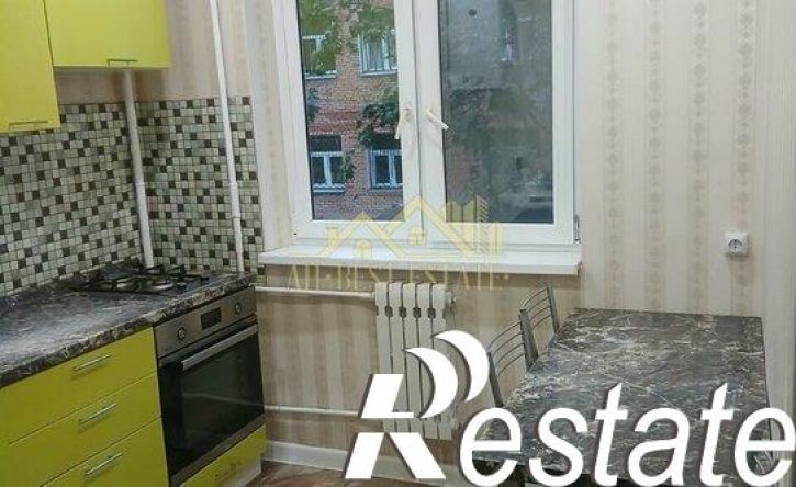 2-комн квартира Автобусный переулок, 10,  д. 10
