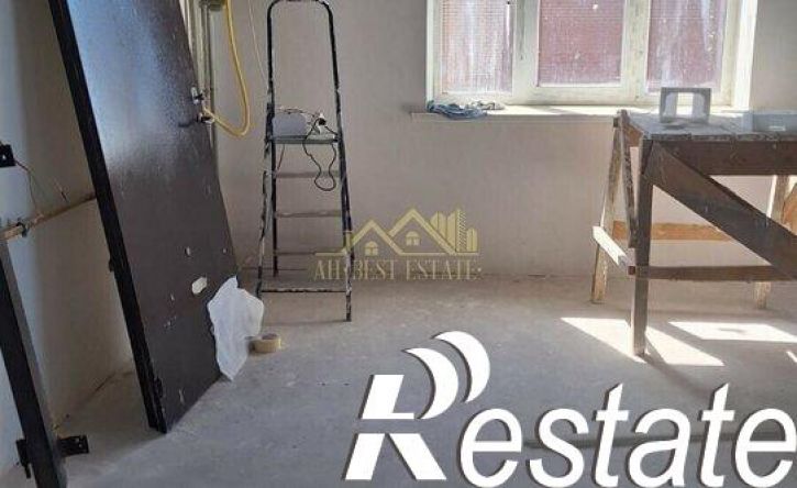 5-комн квартира улица Курсантов-Кировцев, 29 к5,  д. 29 к5