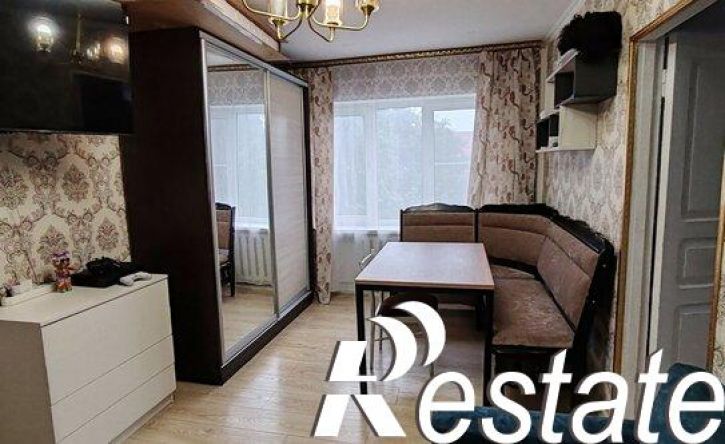 2-комн квартира улица Черняховского, 26/6,  д. 26/6
