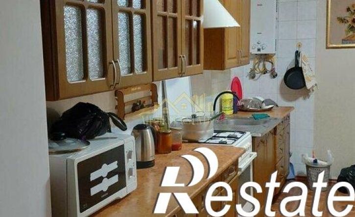4-комн квартира улица Братьев Щукиных, 26,  д. 26