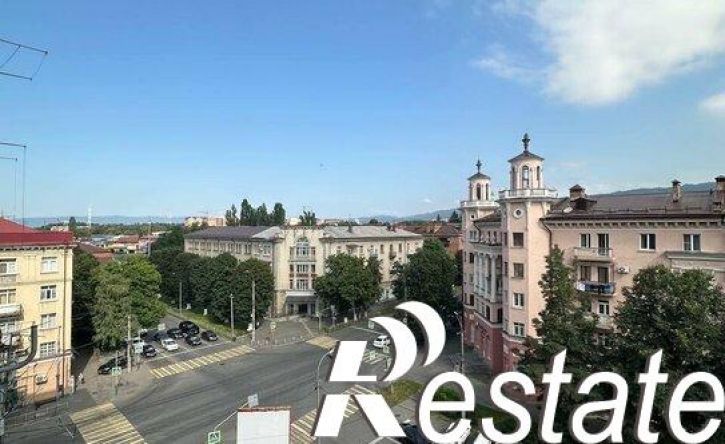 1-комн квартира улица Джанаева, 67/2,  д. 67/2